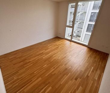 2.5 Zimmer, 62 m², 2. Stock - Photo 2