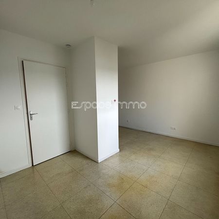Location Appartement 1 pièce 20m² LE GRAND QUEVILLY 76120 - Photo 3