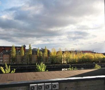 The Quays, Salford, M50 - Photo 1