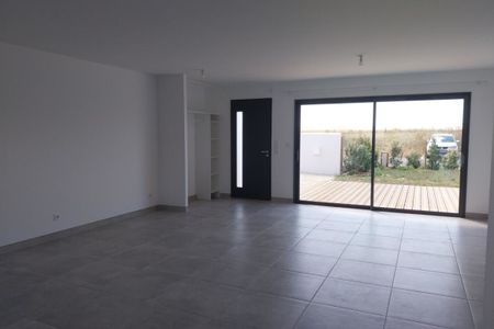 Maison À Louer - Photo 2