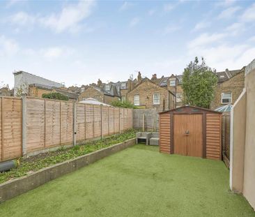 2 bedroom flat to rent - Photo 4