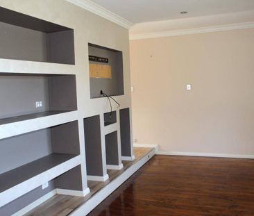 Quiet Surrounds - Photo 1