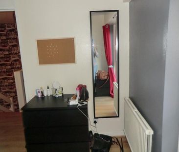 3 bedroom flat share to rent - Photo 5