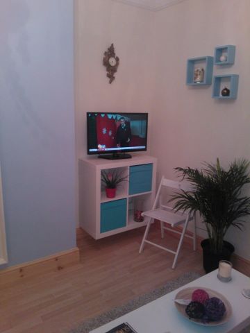 1 Bed Flat, Knighton Park Road, LE2 - Photo 3