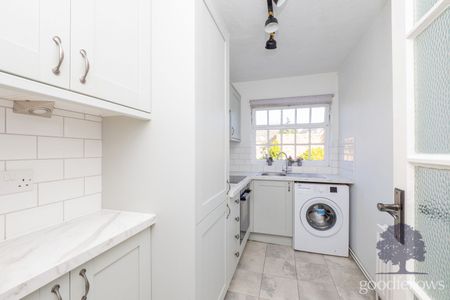 West Street, Carshalton, SM5 - Photo 2