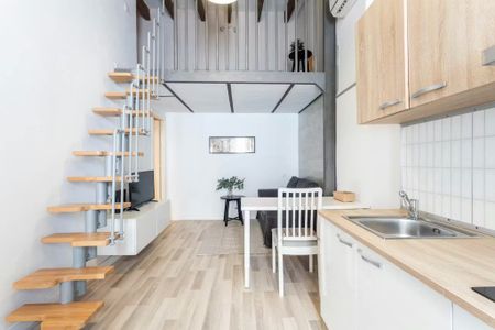 Carrer de Sant Roc, Barcelona, Catalonia 08014 - Photo 5