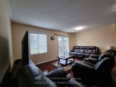 For Lease - 6 Rotunda Street Unit# Upper, Brampton, Ontario - Photo 2