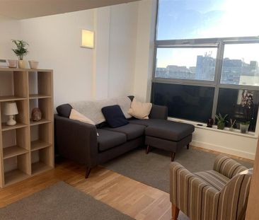 1 bedroom property to rent - Photo 2
