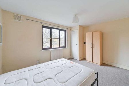 Frances Street, Woolwich, SE18 - Photo 4