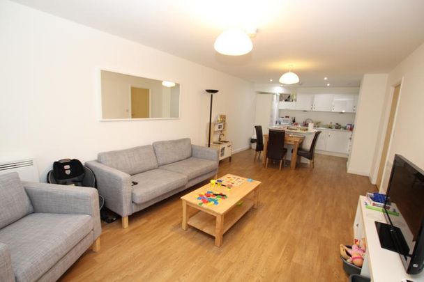 2 bedroom apartment to rent - Photo 1