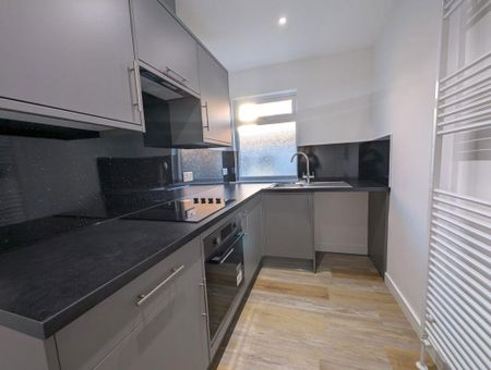 2 bedroom apartment to rent - Photo 4