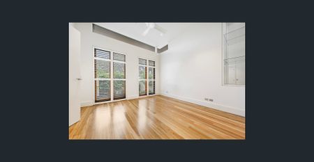 Luxury Family Living in the Heart of Norwood - Photo 4