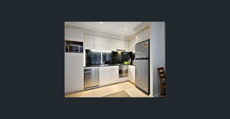 SPACIOUS ONE BED APARTMENT PLUS STUDY - Photo 5