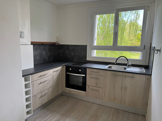 Location Appartement 3 pièces 65m² - Photo 1