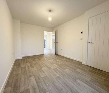 Cliffe Hill View, Skelmanthorpe - Photo 1