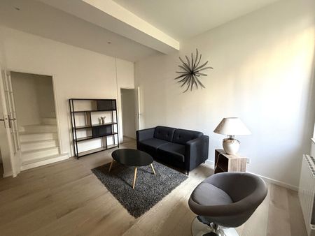 Location Appartement 3 pièces 73m² - Photo 5