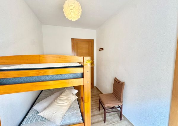 3-BEDROOM APARTMENT JUST A FEW METRES FROM THE BEACH IN GUARDAMAR DEL SEGURA