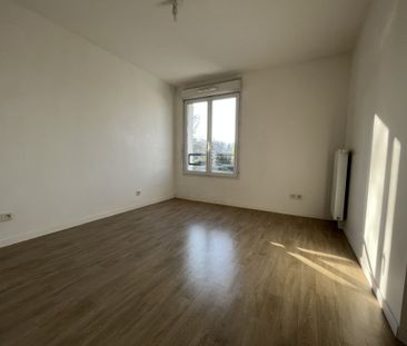 Location Appartement 3 pièces 56m² GRAND COURONNE 76530 - Photo 3