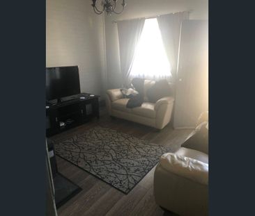 Furnished 2 bedroom duplex - Photo 1