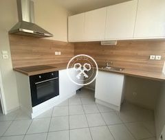 Location Appartement 3 pièces 62m² ST ANDRE LES VERGERS 10120 - Photo 4