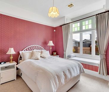 Cosy Family Home - Photo 3