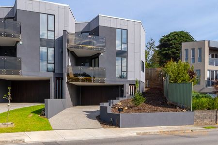 STUNNING BRAND-NEW MODERN TOWNHOME! - Photo 5