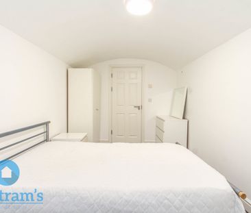 2 bed Apartment for Rent - Photo 3