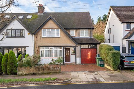 5 bedroom semi detached house to rent, Available unfurnished from 17/01/2025 - Photo 2