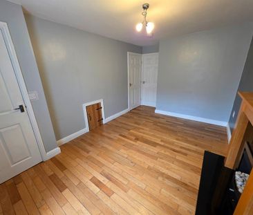 2 bedroom semi-detached house to rent - Photo 6