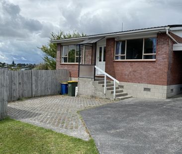 stand alone brick and tile house - Photo 5