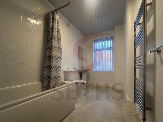 Bardolph Street, LE4, Leicester - Photo 1