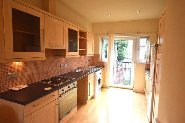 Worsley Road, Swinton, Manchester - Photo 1