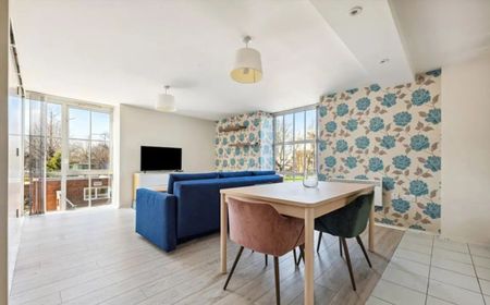 2 Bed Flat, Bazalgette Court, W6 - Photo 2