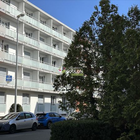 Appartement - 2 pièces - Saint-Jacques/Cézeaux - Photo 3