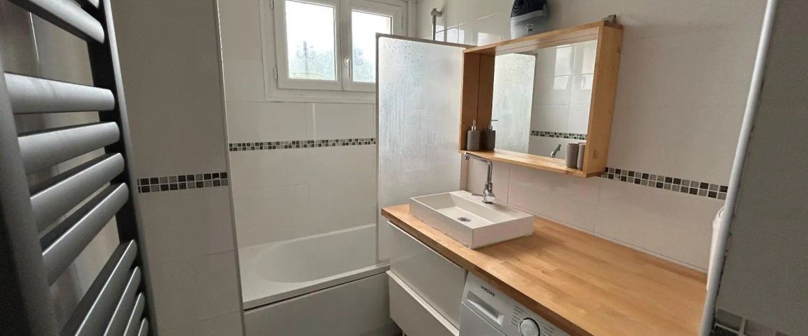 Appartement à louer 5 pièces 10m² - Photo 1