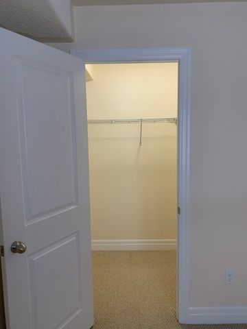 For Lease - 312 Spillsbury Drive Unit# 209, Peterborough, Ontario - Photo 5