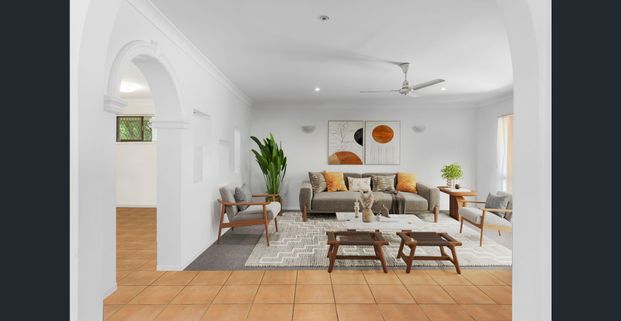 Spacious Family Home in Quiet Cul-de-sac - Photo 1