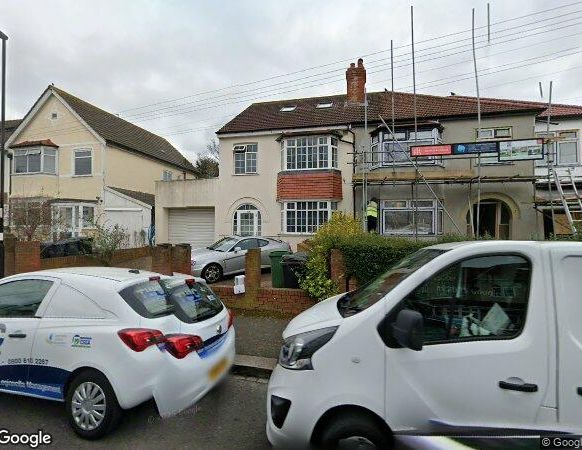 5 Bed Detached House, Florida Road, CR7 - Photo 1