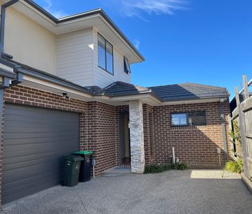 3/61 North Road, Reservoir, VIC 3073 - Photo 2