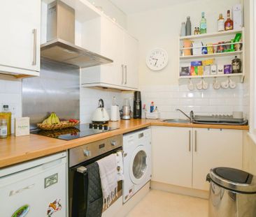 1 bedroom flat to rent - Photo 6