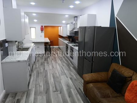 Latchmere Road, Manchester, M14 6AL - Photo 3