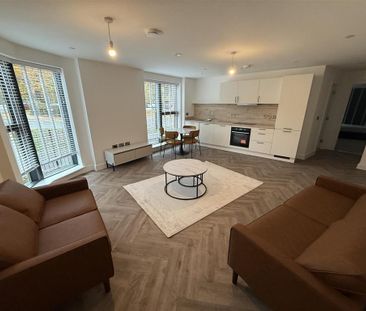 3 bedroom apartment to rent - Photo 1