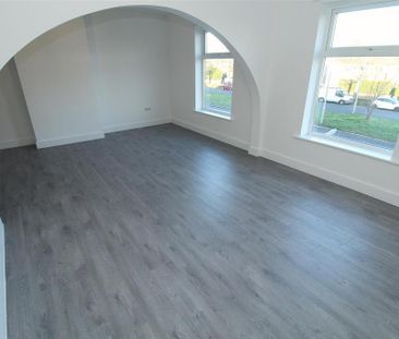3 bedroom maisonette to rent - Photo 3