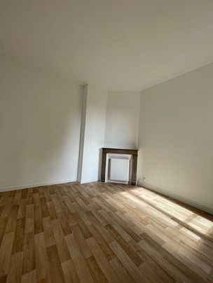 Location Appartement Le Raincy 93340 - Photo 1