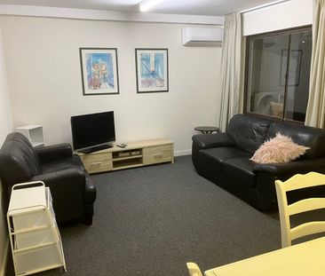 Located right in the heart of Scarborough. - Photo 2