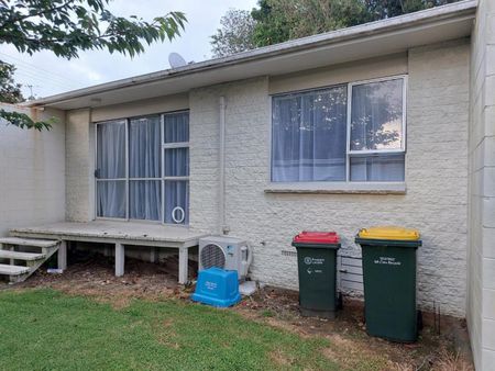 One Bedroom Unit in Blagdon - Photo 4