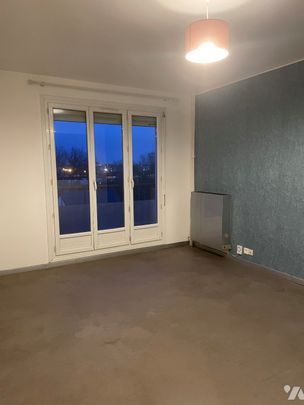 A louer studio situé à Mondeville - Photo 1