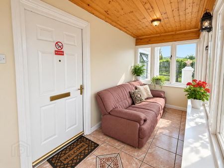 Room 3, 9 Ivy Hill, Derriaghy, Lisburn, BT28 3SL - Photo 4
