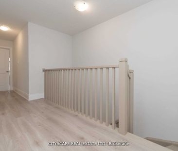 For Lease - 579 Wedgewood Drive, Burlington, Ontario - Photo 3