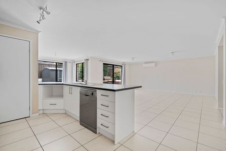 Comfortable family home - Photo 5